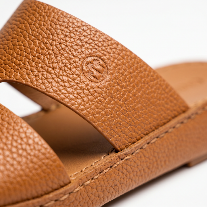 SIGNATURE MODEL - BROWN